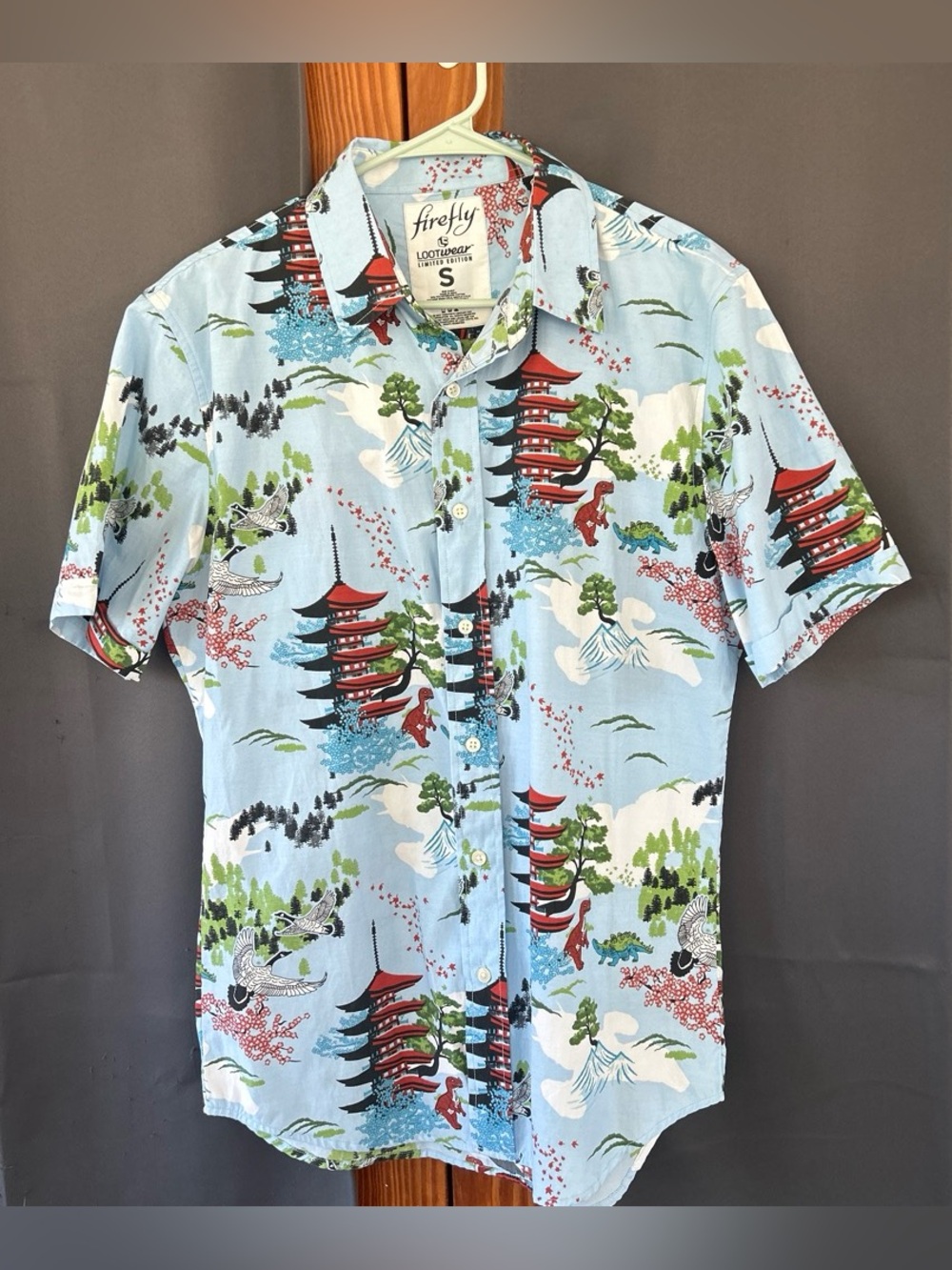 Men’s Firefly Lootwear Limited Edition Japan Inspired Shirt Size Small
